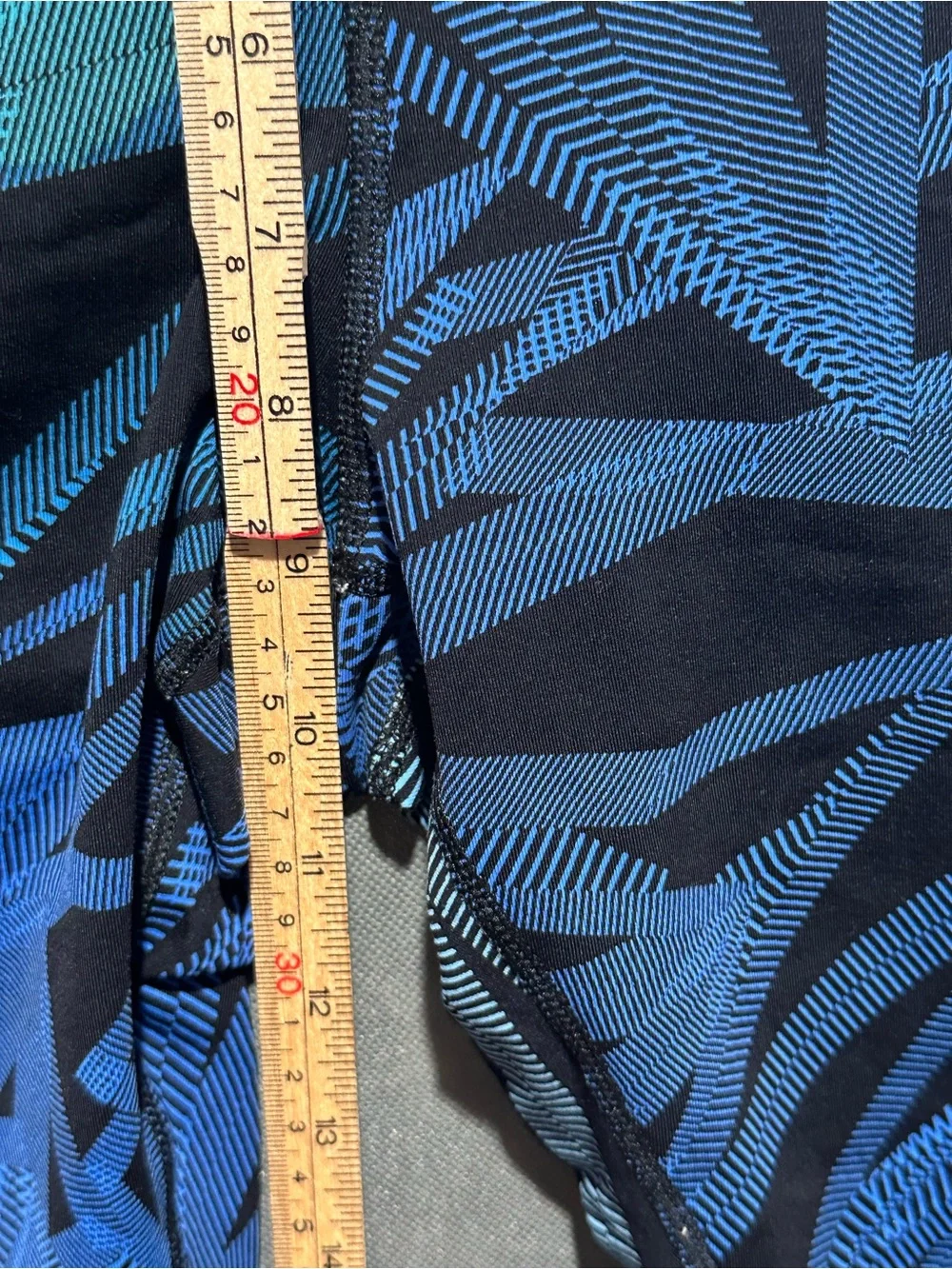 Nike Epic Lux Dri-Fit Crop Running Leggings Blue Geometric Print Pocket Size L